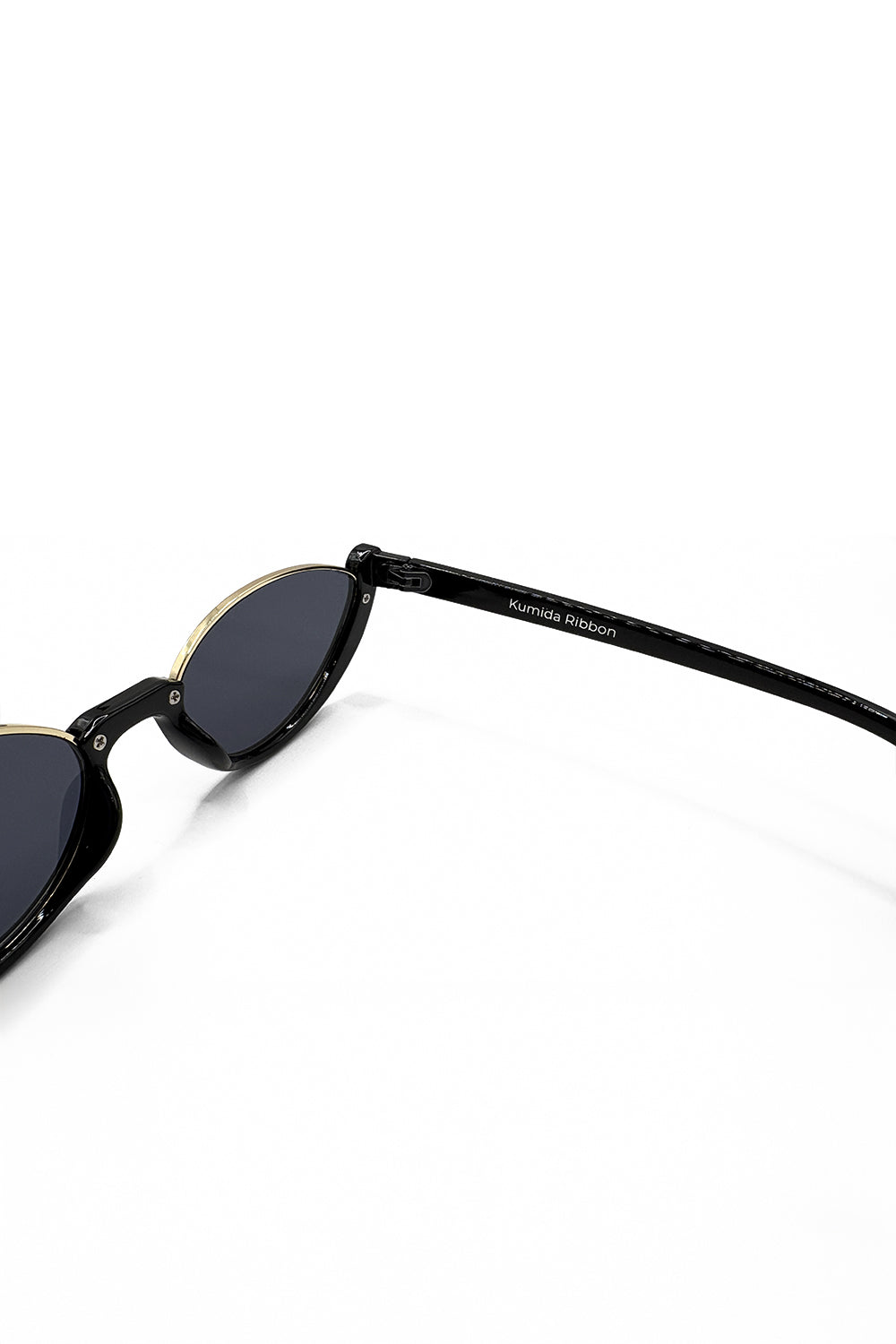 SLEEK Black
